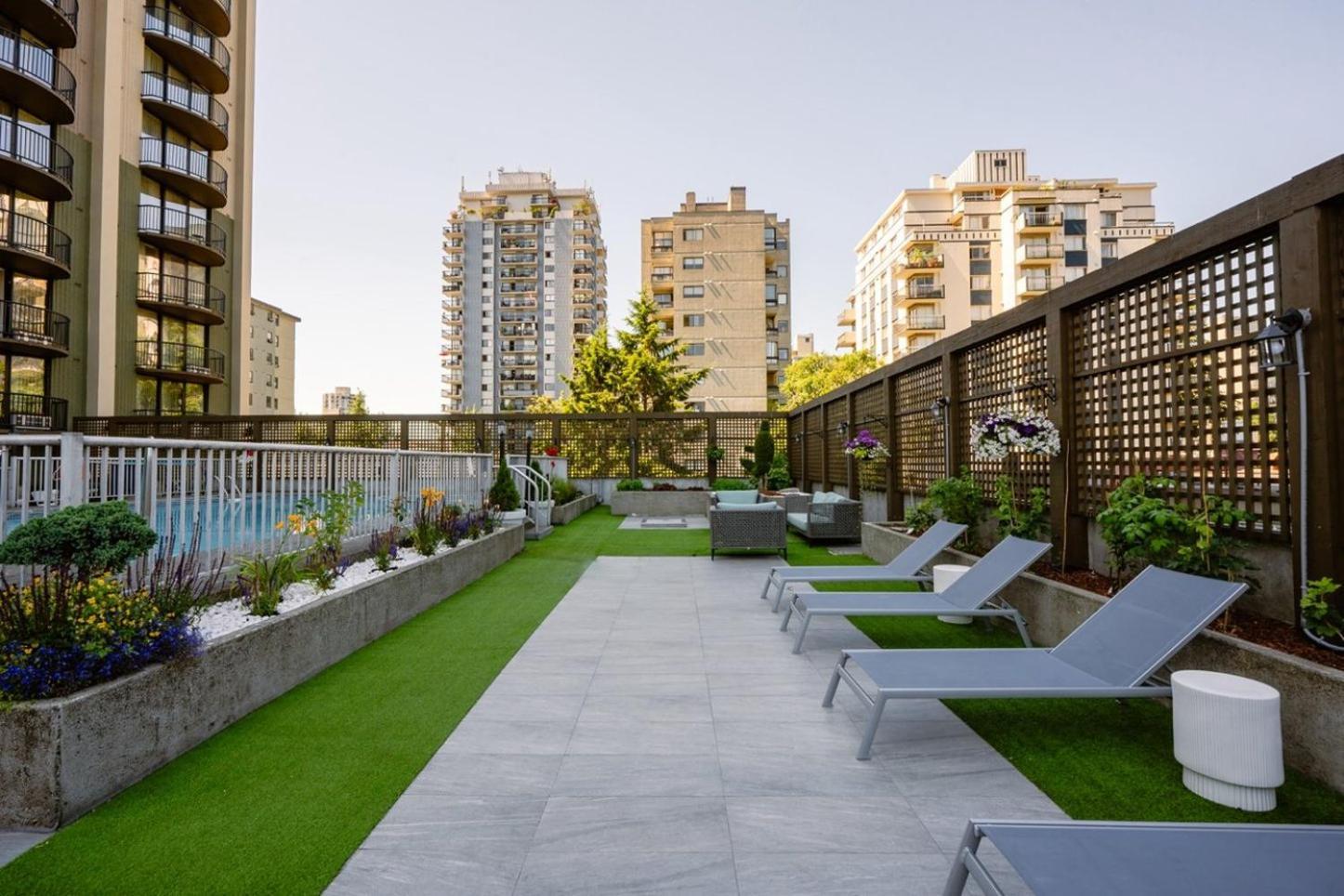 Sandman Suites Vancouver On Davie Exteriér fotografie